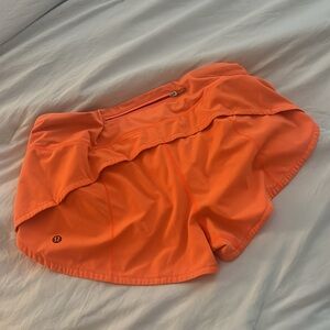 Lululemon speed up shorts highlight orange size 8 2.5 inch